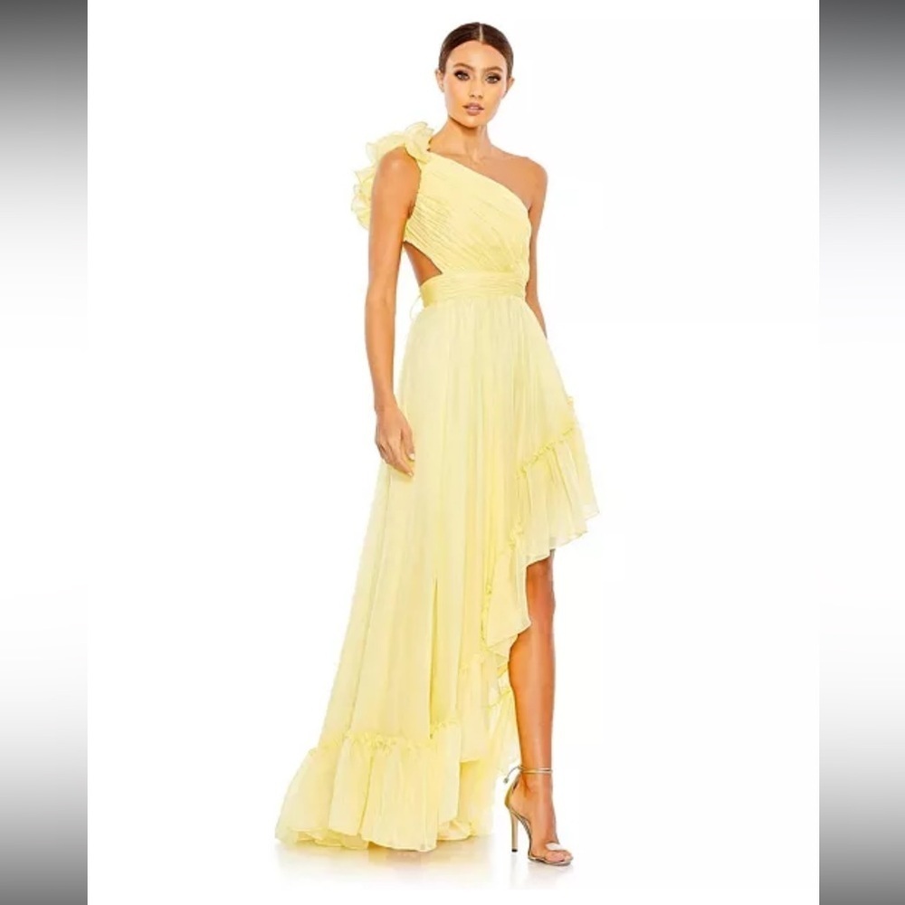 Mac Duggal One-Shoulder Yellow Ruffled Evening Gown